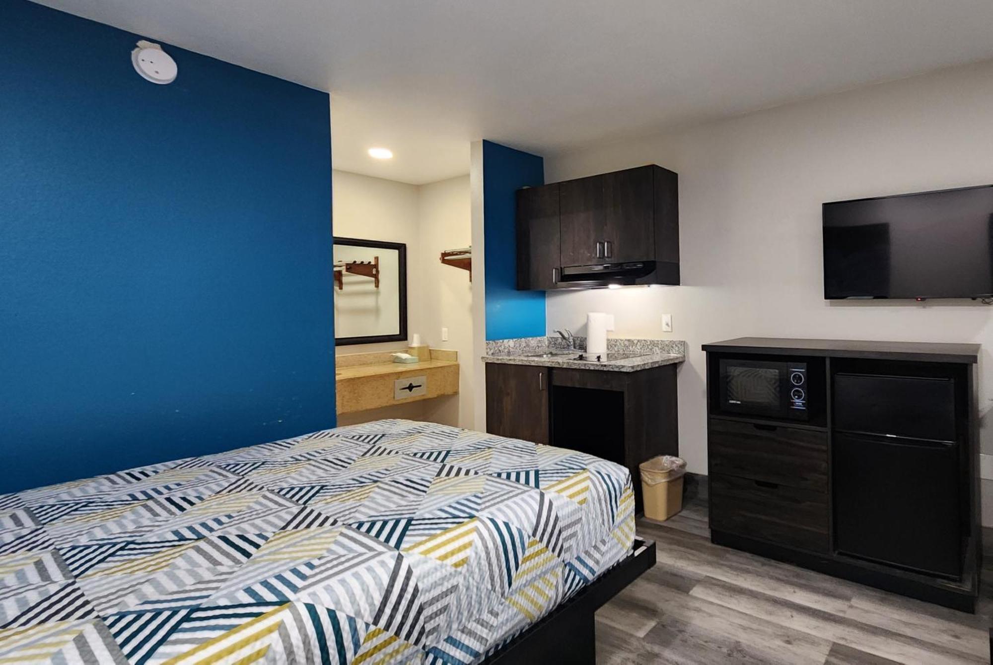 Scottish Inn & Suites Wharton Extérieur photo